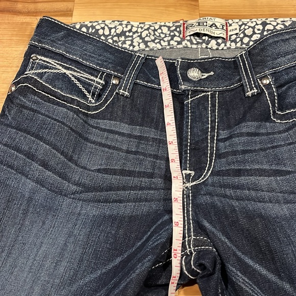 Ariat Blue Bootcut Denim Embroidered Jeans Women Size 32 - Picture 11 of 15
